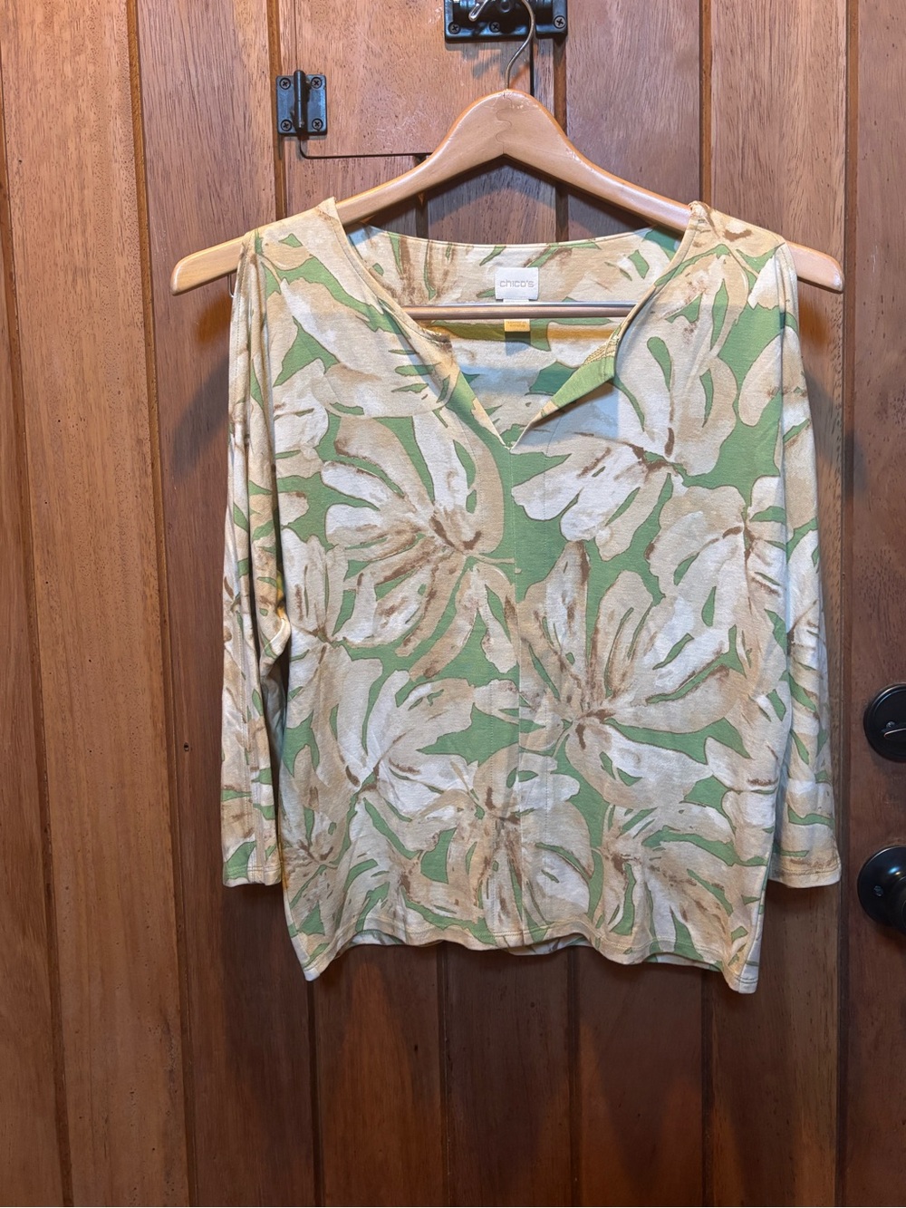 Chico's Green Cream Floral V-Neck Cold Shoulder Top